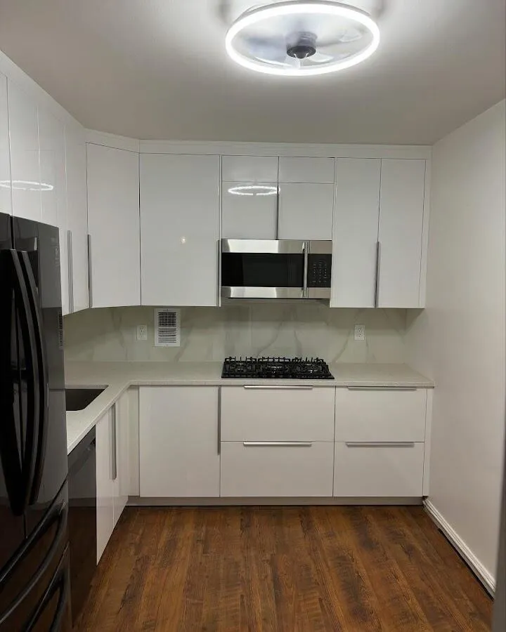Renovated kitchen with quartz countertops in Greenville